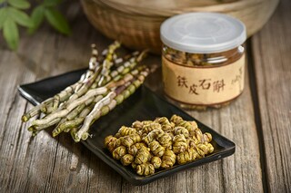 记一次拔河比赛作文250字_记一次拔河200字