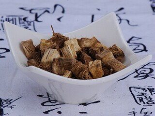 西江月·夜行黄沙道中原文翻译及赏析_西江月.夜行黄沙道的译文