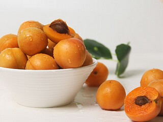 春季作文300字_春季作文300字三年级