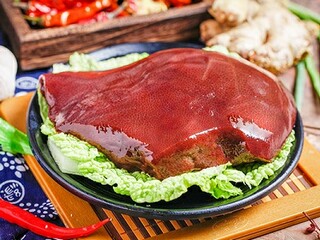 内科医生简洁年终总结_2020内科医生个人工作总结简短