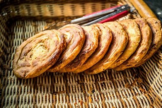 小学贴春联作文（贴春联小作文50字）