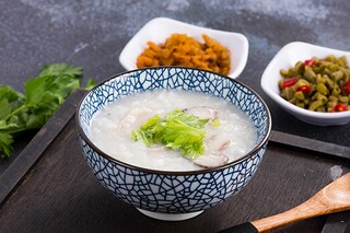 高考写作人物事迹素材_2025最新高考作文经典必用10个人物素材附事例和点评